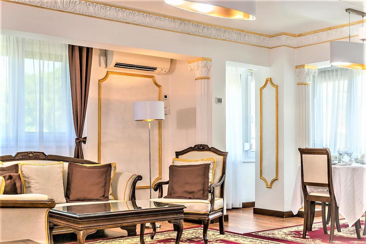 My Hotel Apartments Bucarest Esterno foto