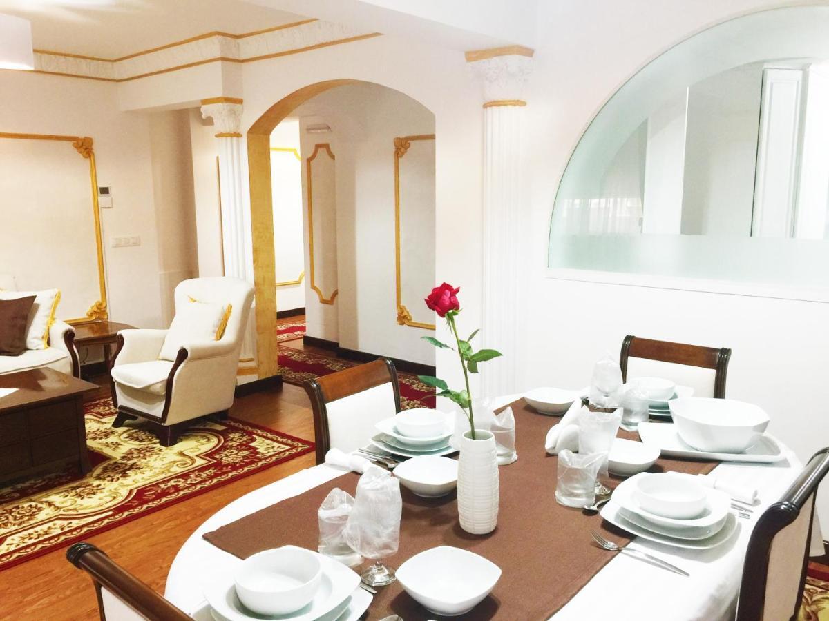My Hotel Apartments Bucarest Esterno foto