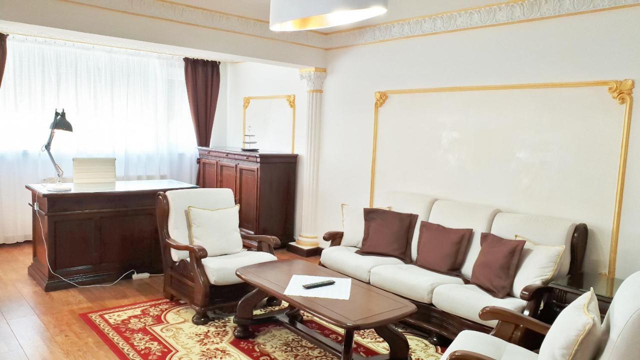 My Hotel Apartments Bucarest Esterno foto