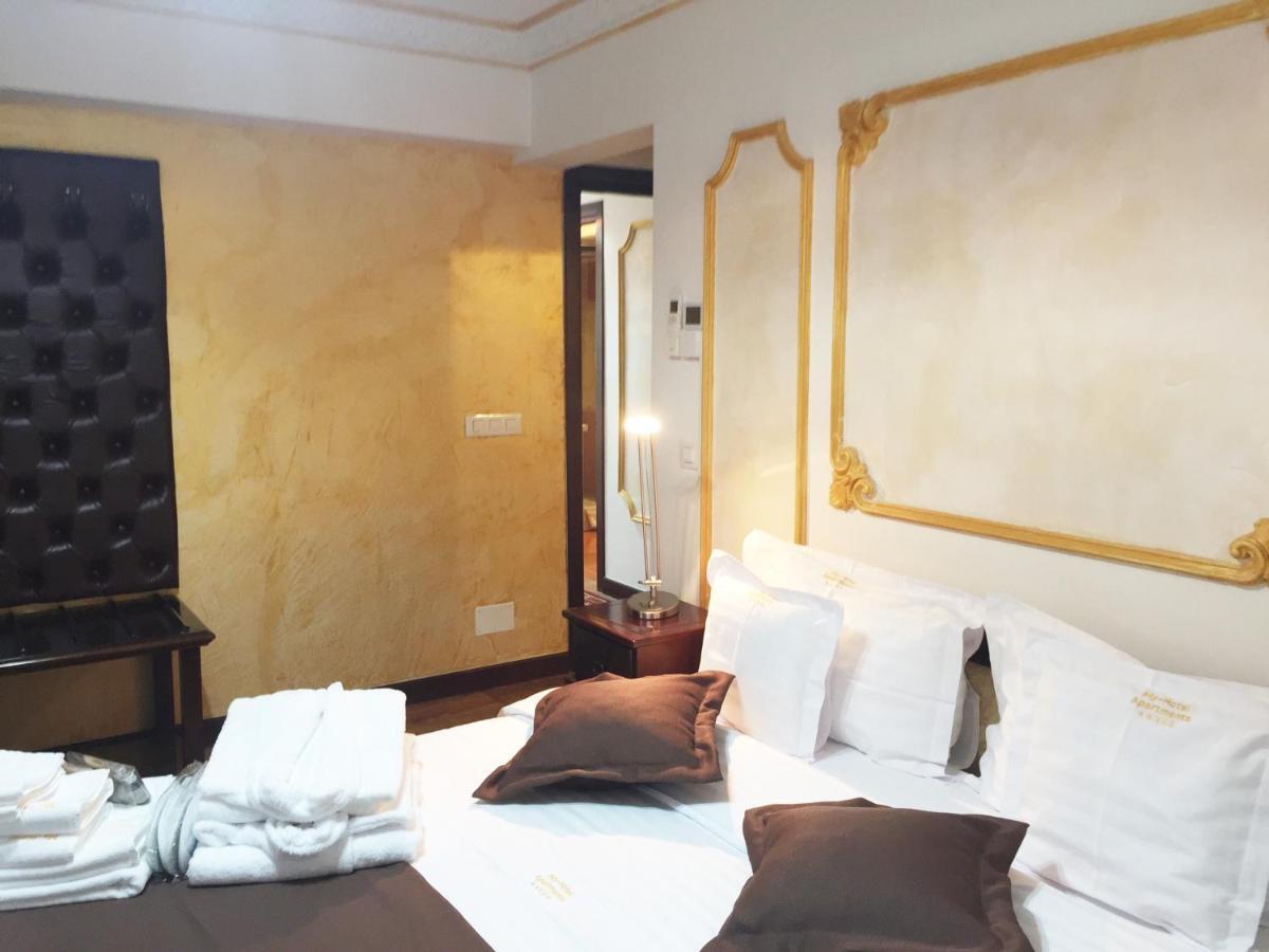 My Hotel Apartments Bucarest Esterno foto