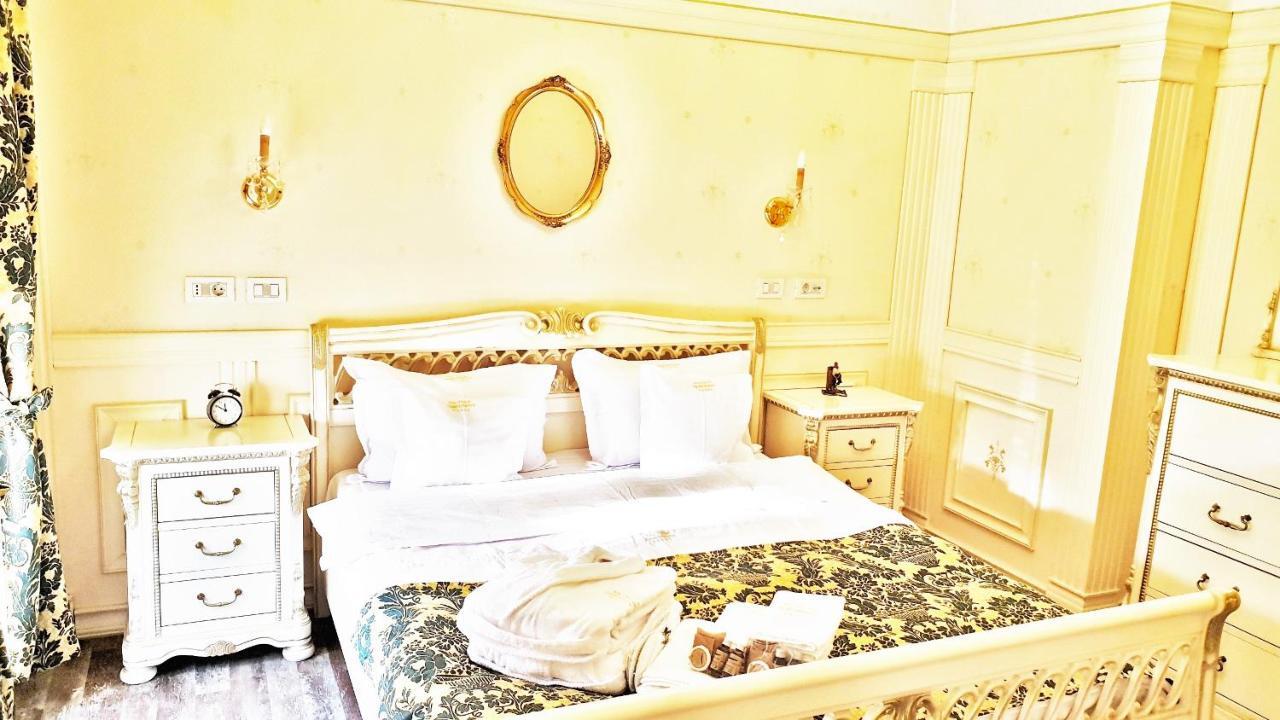 My Hotel Apartments Bucarest Esterno foto