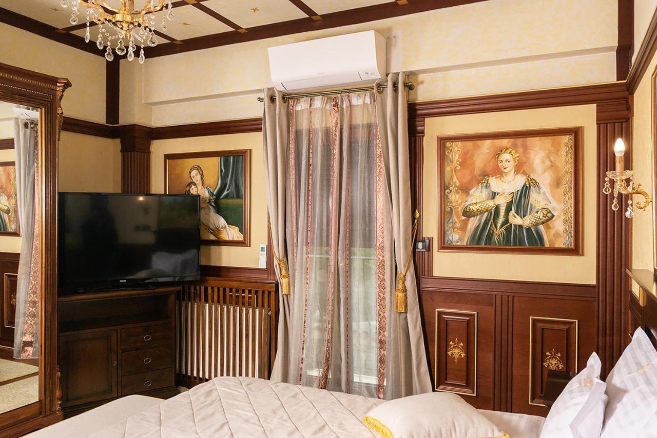 My Hotel Apartments Bucarest Esterno foto